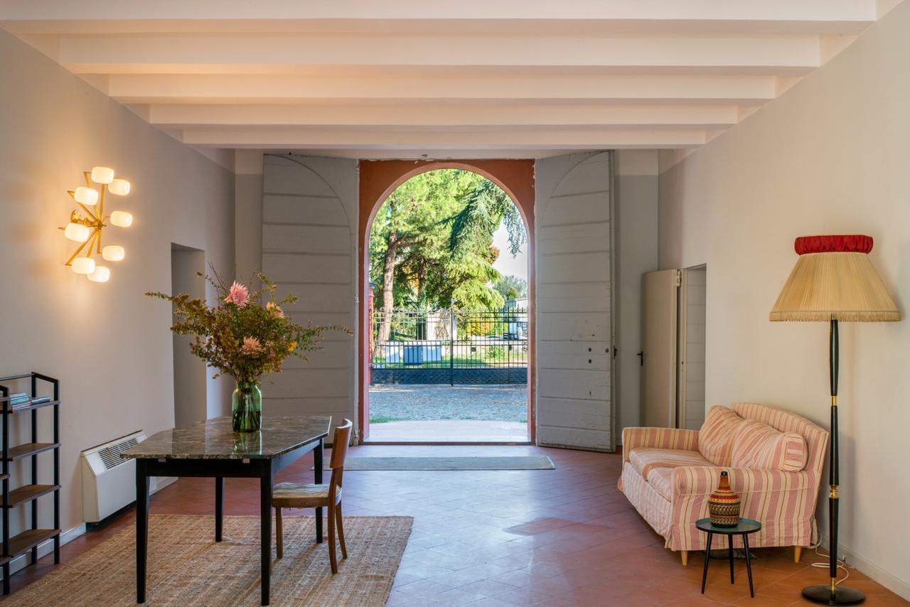 ルッシ La Milzetta Bed & Breakfast エクステリア 写真